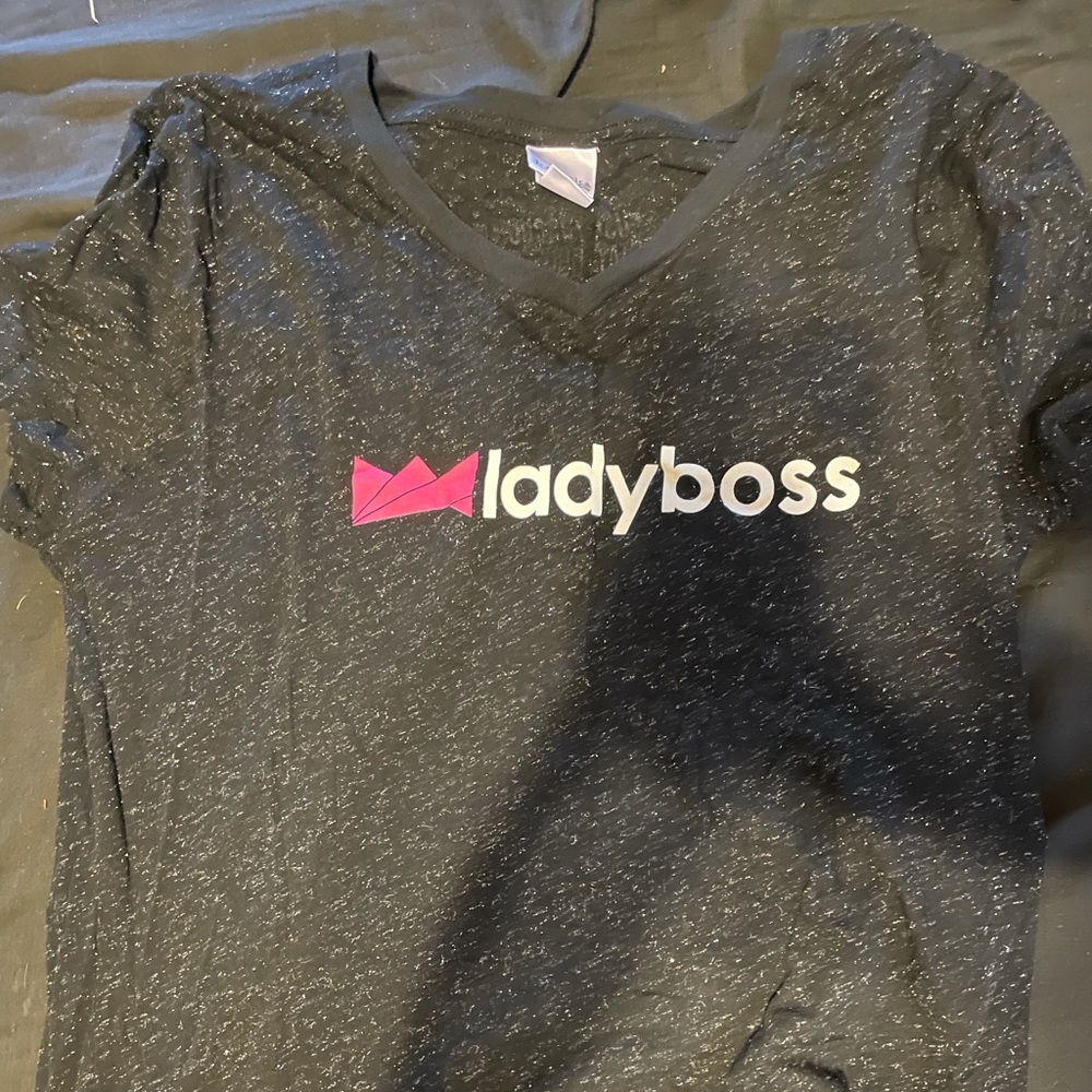 Ladyboss Live T-shirt